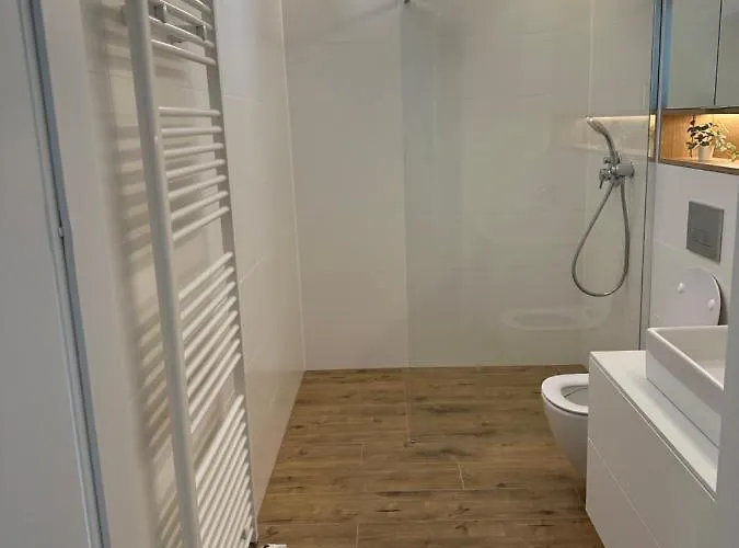 Ive's4hil/on Lägenhet Pobierowo